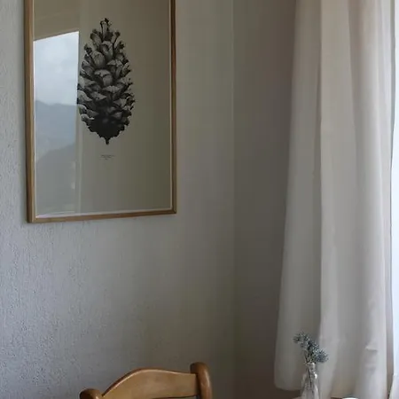 Le Roitelet シャテル