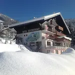 Le Roitelet Отель 2*