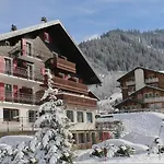Le Roitelet Hotel 2*