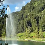 Отель Le Roitelet Шатель