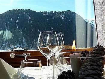 Le Roitelet Chatel